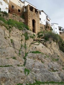 Ronda_muralla_puerta_de_la_Cijara